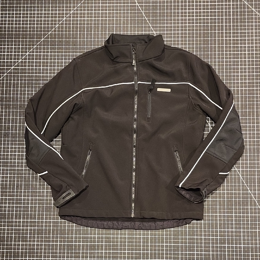 (W) Caterpiller Fleece Lined Softshell Jacket with Arm Vents and Cell Pocket